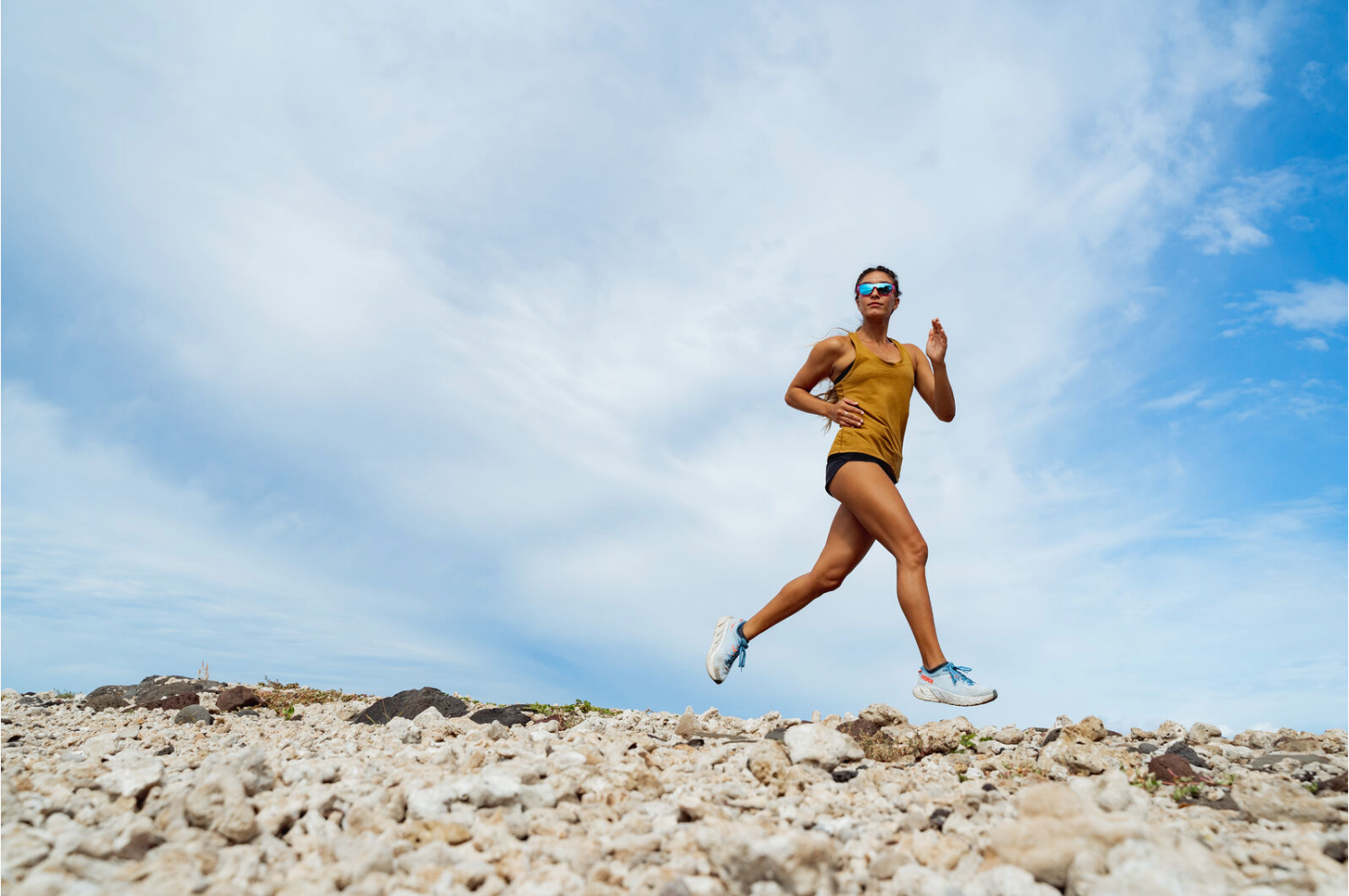 Women running 