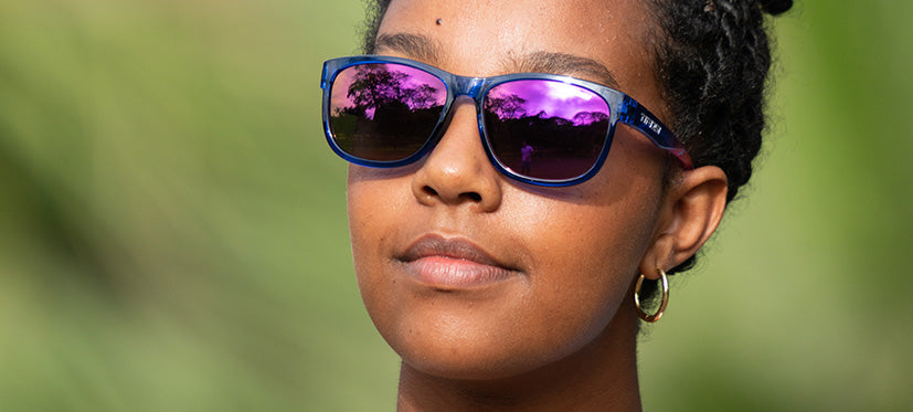 Female Swank XL True Blue sunglass