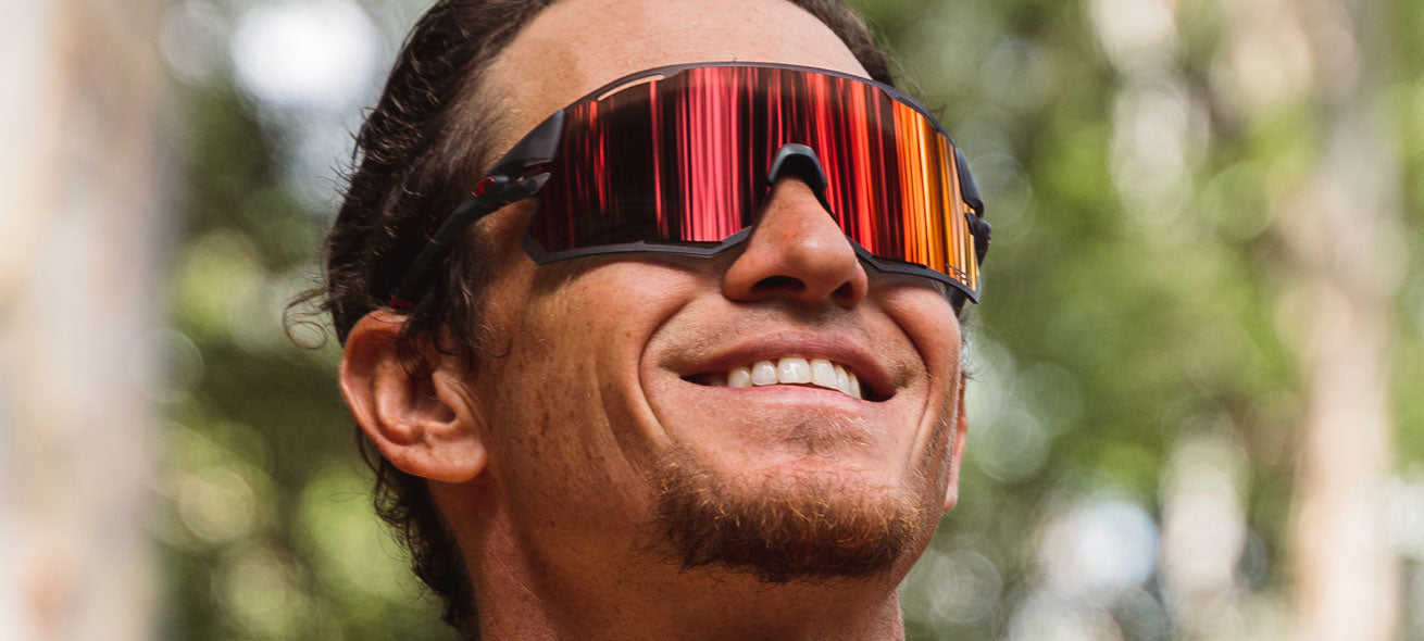 male runner rail race black clarion fototec sunglass