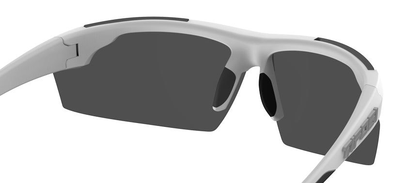 Track white/black back view