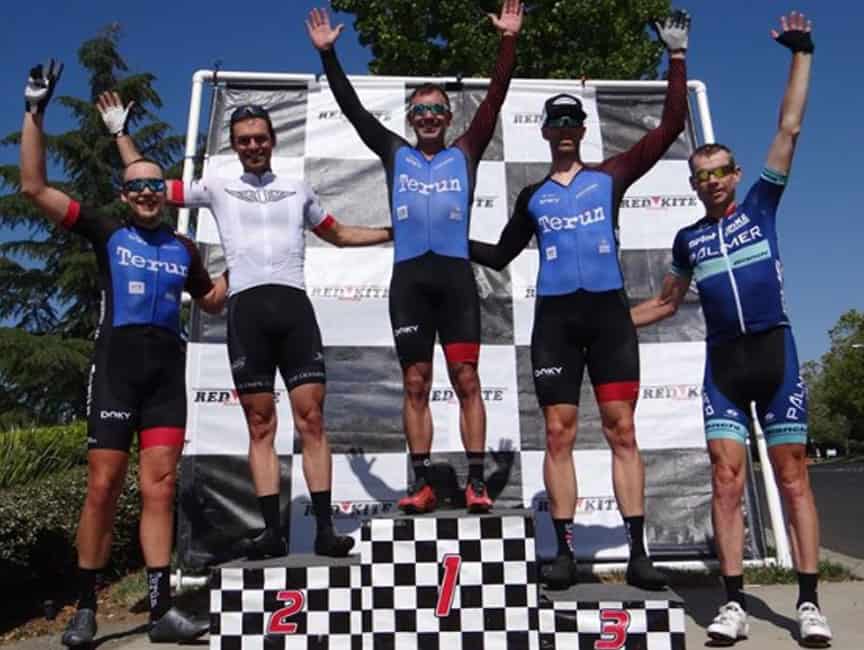 How to Win a Criterium - Have Faith in Your Teammates and Your Plan