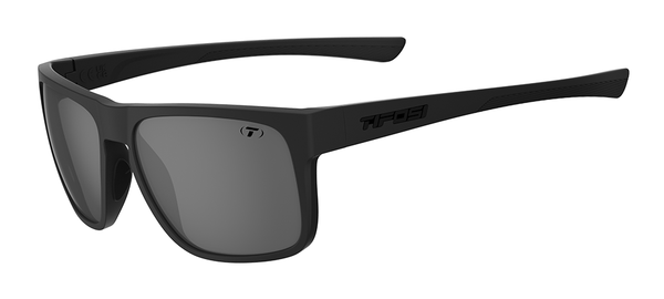 Swick_Blackout_3Q_WebPin_grand