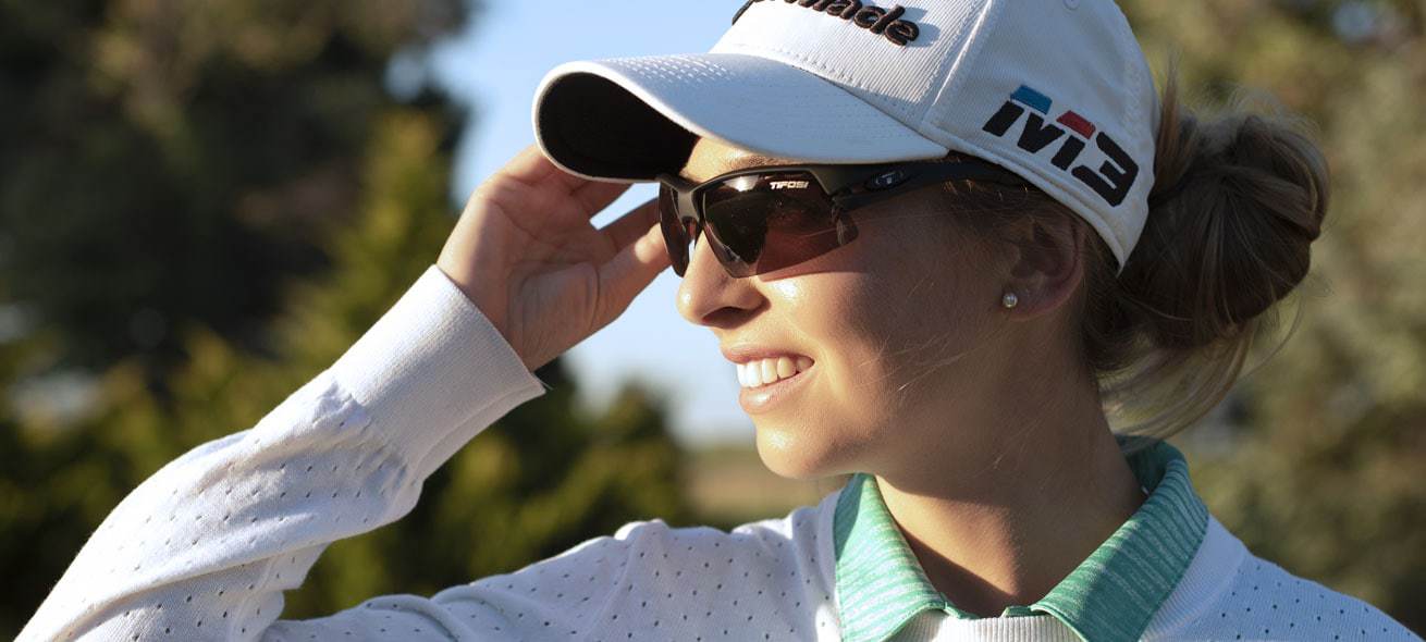 Female Golfer Crit Enliven