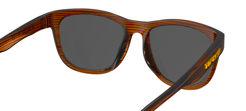 Swank woodgrain sunglasses
